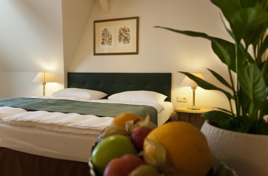 Grandhotel Ambassador Narodni Dum Karlovy Vary Chambre photo