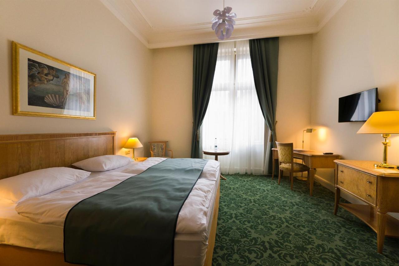 Grandhotel Ambassador Narodni Dum Karlovy Vary Extérieur photo